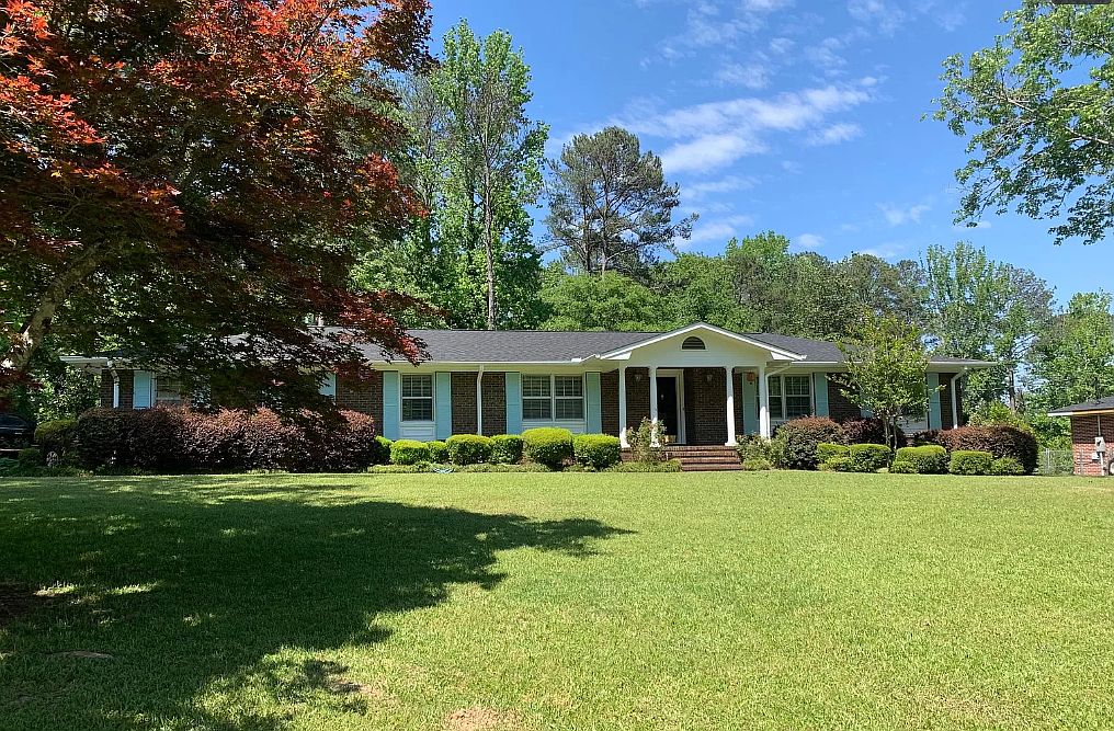 2106 Dobbs Rd, Alexander City, AL 35010 Zillow