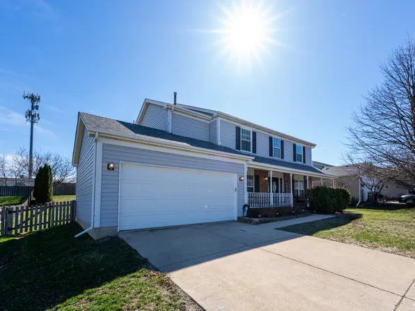 185 Arbor Ave, Sugar Grove, IL 60554