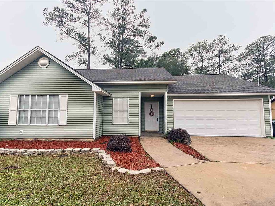 1st image of 3260 Garcia Dr