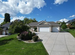 152 W 4050 N, Pleasant View, UT 84414