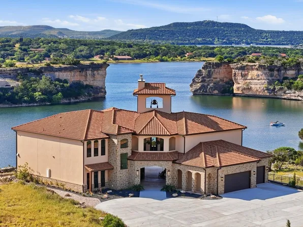 7085 W Hells Gate Dr, Strawn, TX 76475