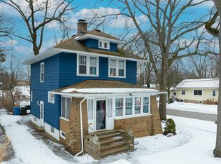 913 Ada Ave, Muskegon, MI 49442