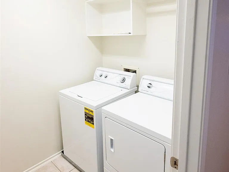 11 Summerhaze Cir — Photo 25