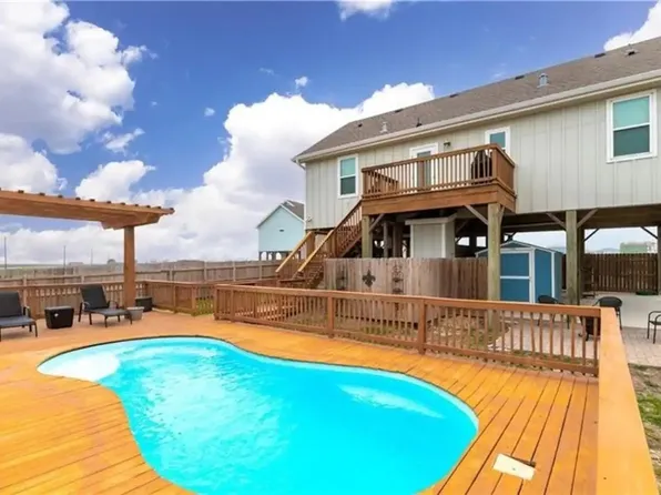165 Breezy Ct, Port Aransas, TX 78373