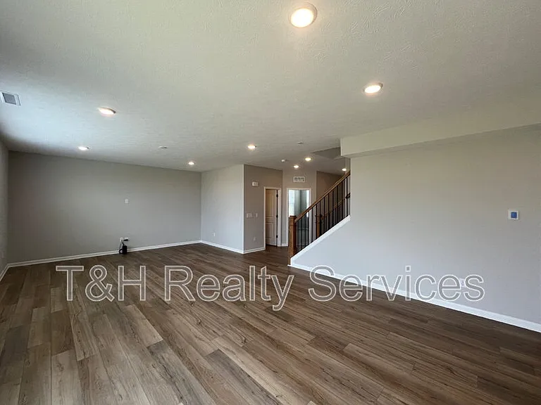 16255 Showdown Rd — Photo 4