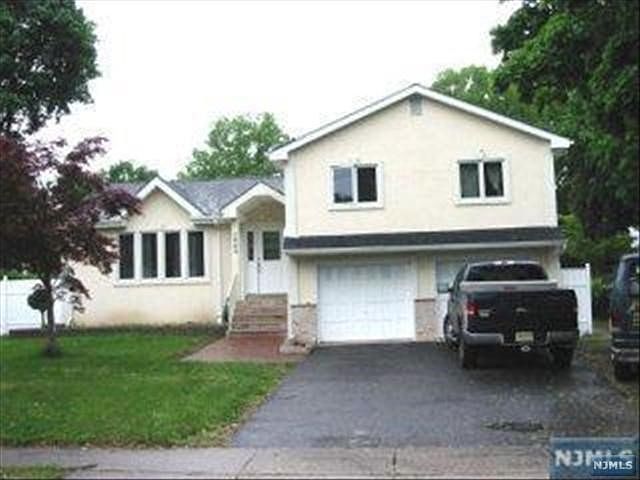 1st image of 32-03 Morlot Ave