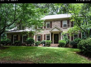 1042 Walker Ct NE, Marietta, GA 30068