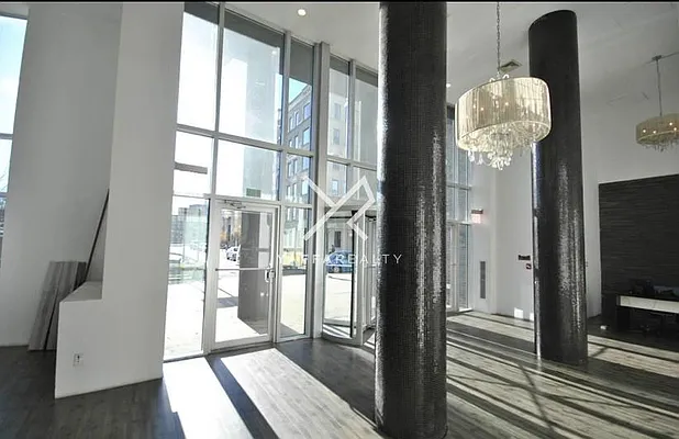 Rented by Yaffa Realty LLC | media 10