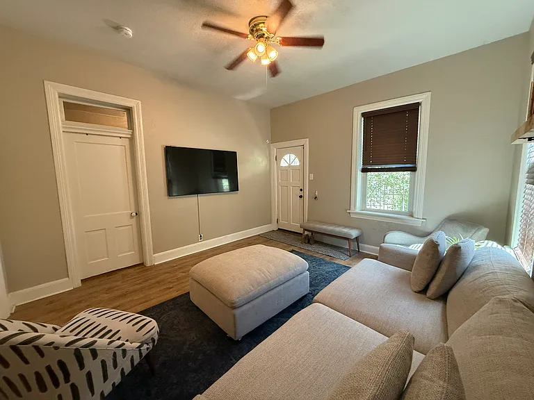 215 W Reed Ave — Photo 10