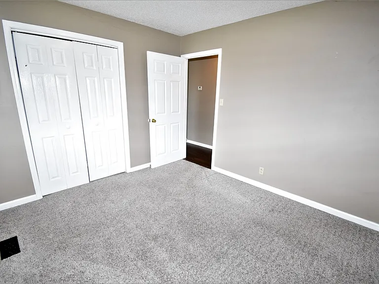 1305 Hand Dr — Photo 14