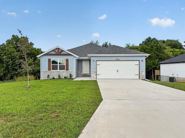 585 Bailiwick Drive, Rogersville, MO 65742