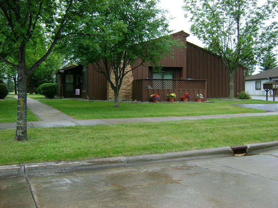 1st image of 665 High Plains Ct