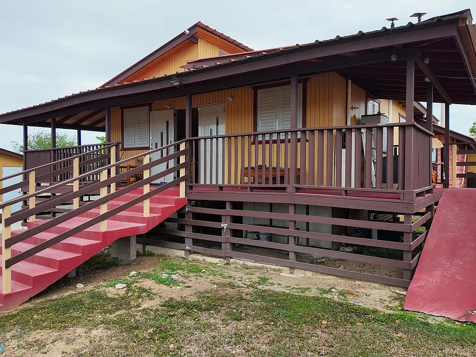 1st image of 38 Calle D