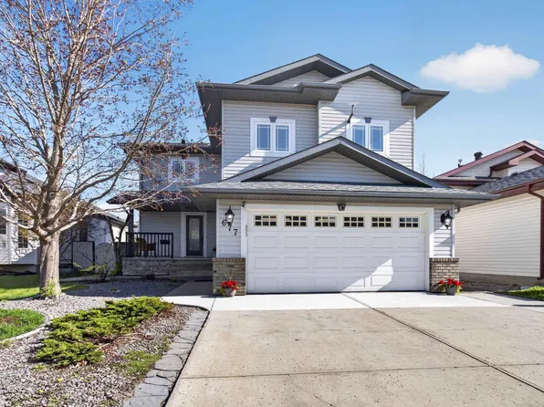 677 Meadowview Cres S, Strathcona County, AB T8H 1X9