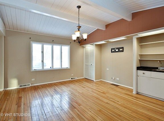 5th image of 14700 West Ave