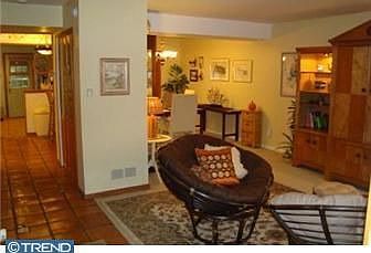 2nd image of 40 Green Woods Dr