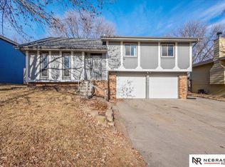 7202 Audrey St, Omaha, NE 68138