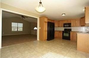 4th image of 14408 Eastern Ct