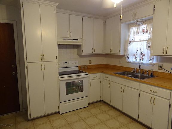 3rd image of 6001 SE 14th Ave