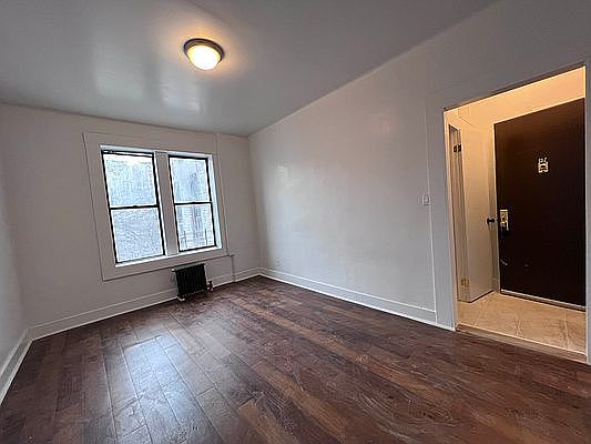 5th image of 2530 Ocean Ave #D7