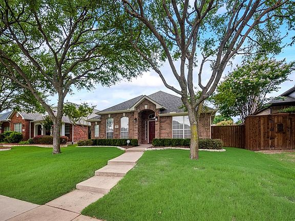 2nd image of 8583 Turnberry Dr