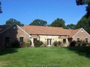 9432 Windy Hill Dr, Nokesville, VA 20181