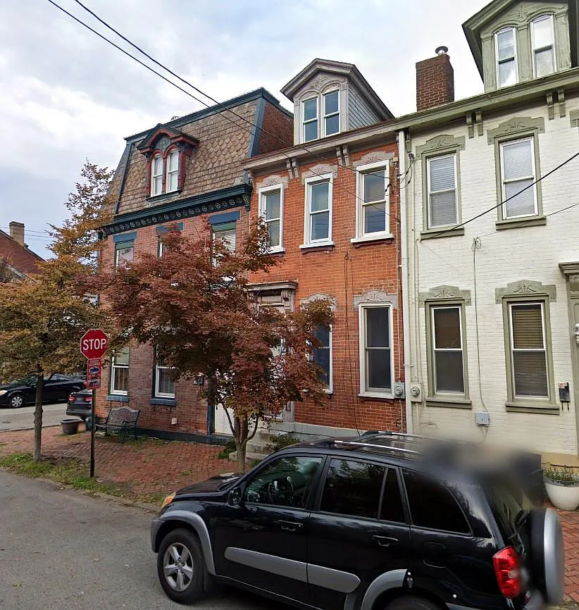 2803 Jane St photo 1