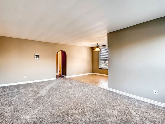4th image of 4407 Temecula St Unit 1