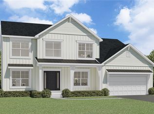 5405 Cooper Ridge Rd, Hamburg, NY 14075