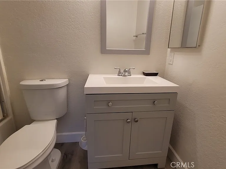 1112 S Cypress Ave #28 — Photo 19