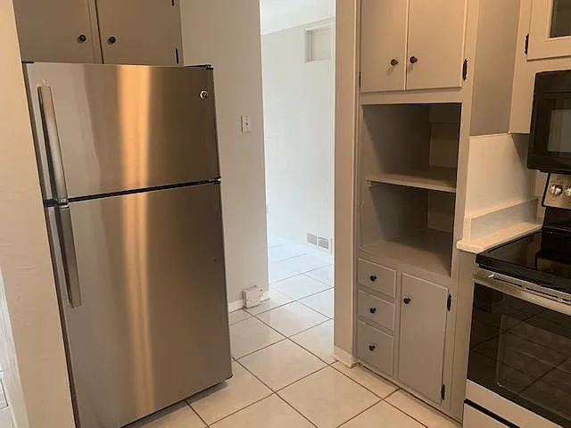 6400 Dr Martin Luther King Jr St S — Photo 11