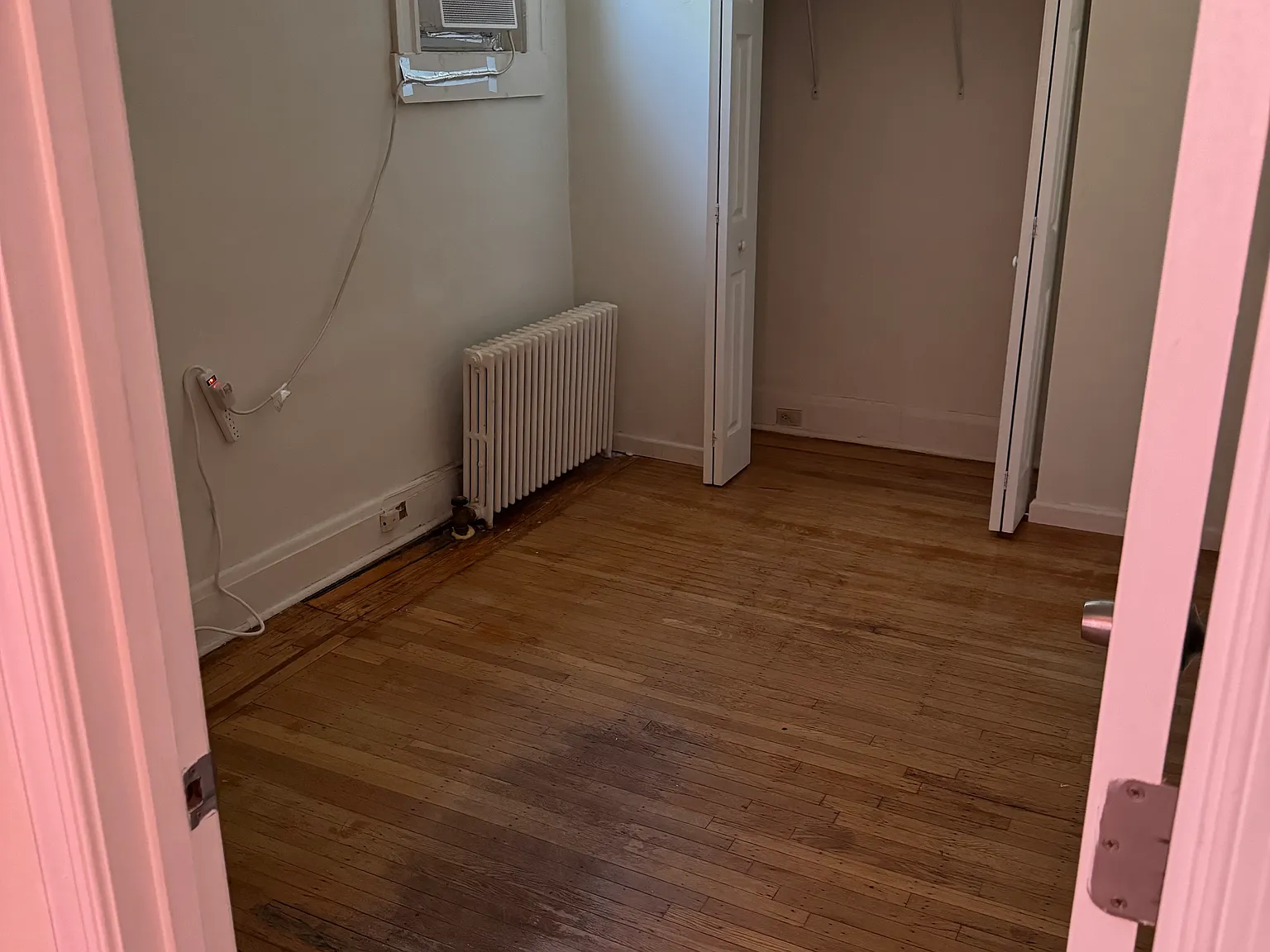 2 bed, 940 sqft, $1,200 — Photo 3