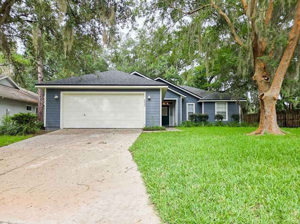 4437 NW 34th Ter
