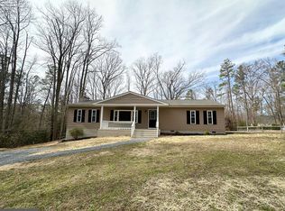 26404 Country Club Ln, Ruther Glen, VA 22546