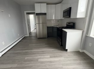 682 Broadway #3R, Bayonne, NJ 07002