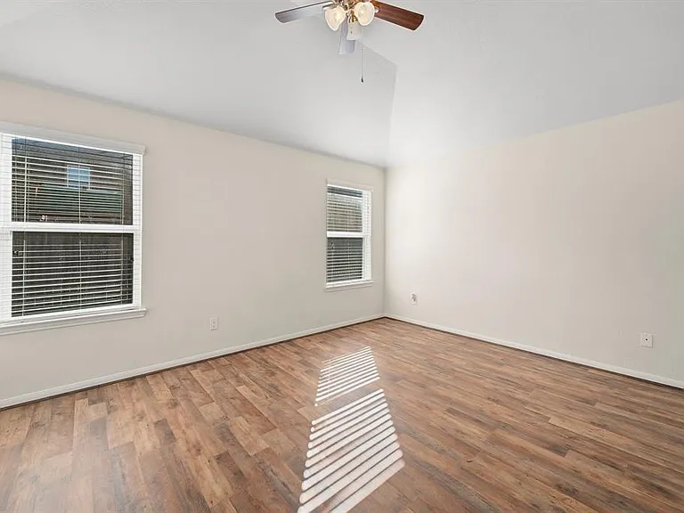 8218 Pastel Dawn Trce — Photo 11