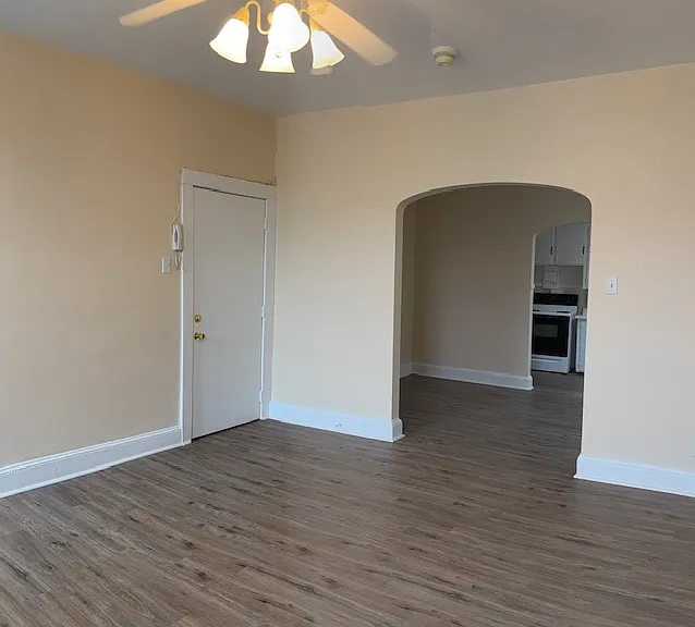143 E Main St #3C — Photo 4
