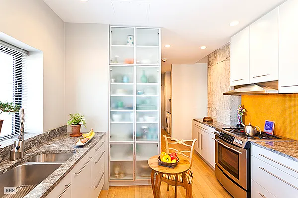 Sold by Brown Harris Stevens | media 20