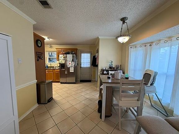 4th image of 307 Sugar Ridge Dr
