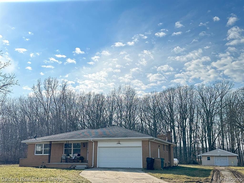 1466 S Byron Rd, Lennon, MI 48449 Zillow