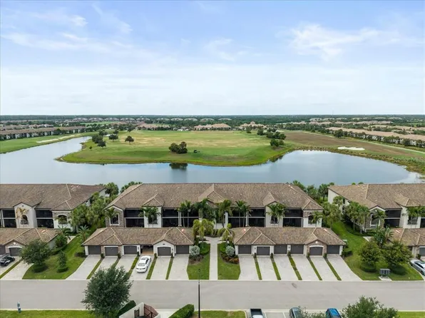 5614 Palmer Cir Unit 204, Bradenton, FL 34211