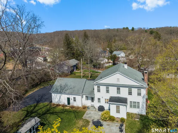 1 Coles Court, Norwich, CT 06360