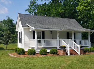 6908 Old Number Six Hwy, Elloree, SC 29047