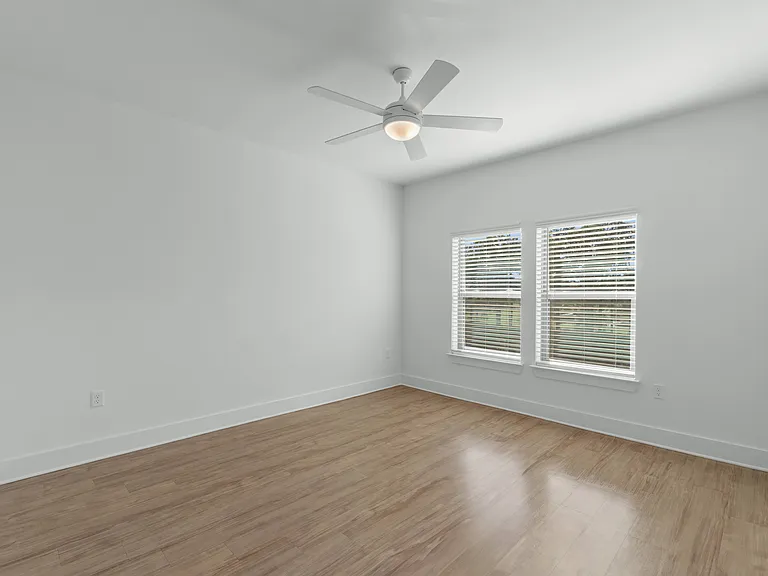 Botanic Miramar Beach — Photo 149