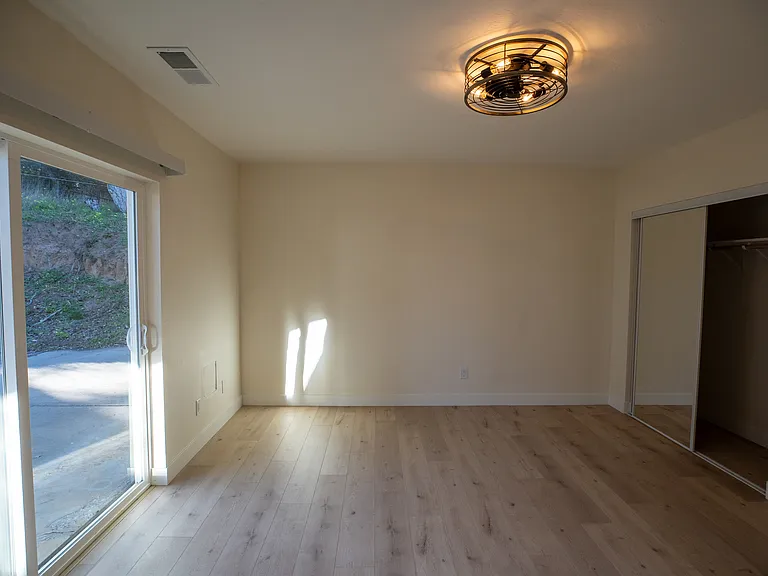 Lots of light and access directly to the rear of the property making it perfect for the guests who don't want to disturb the rest of the house.