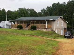 899 Overhead Bridge Rd, Hampshire, TN 38461