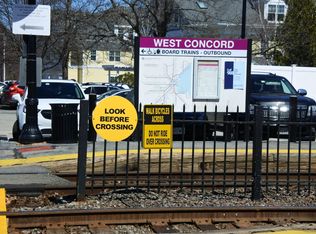 15 Commonwealth Ave, Concord, MA 01742