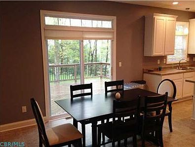 5th image of 403 River Oaks Dr