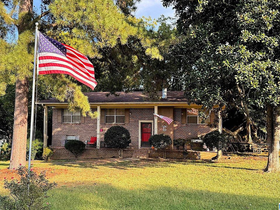 1st image of 301 Gardendale Dr