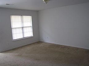 5th image of 101 A Millikin St
